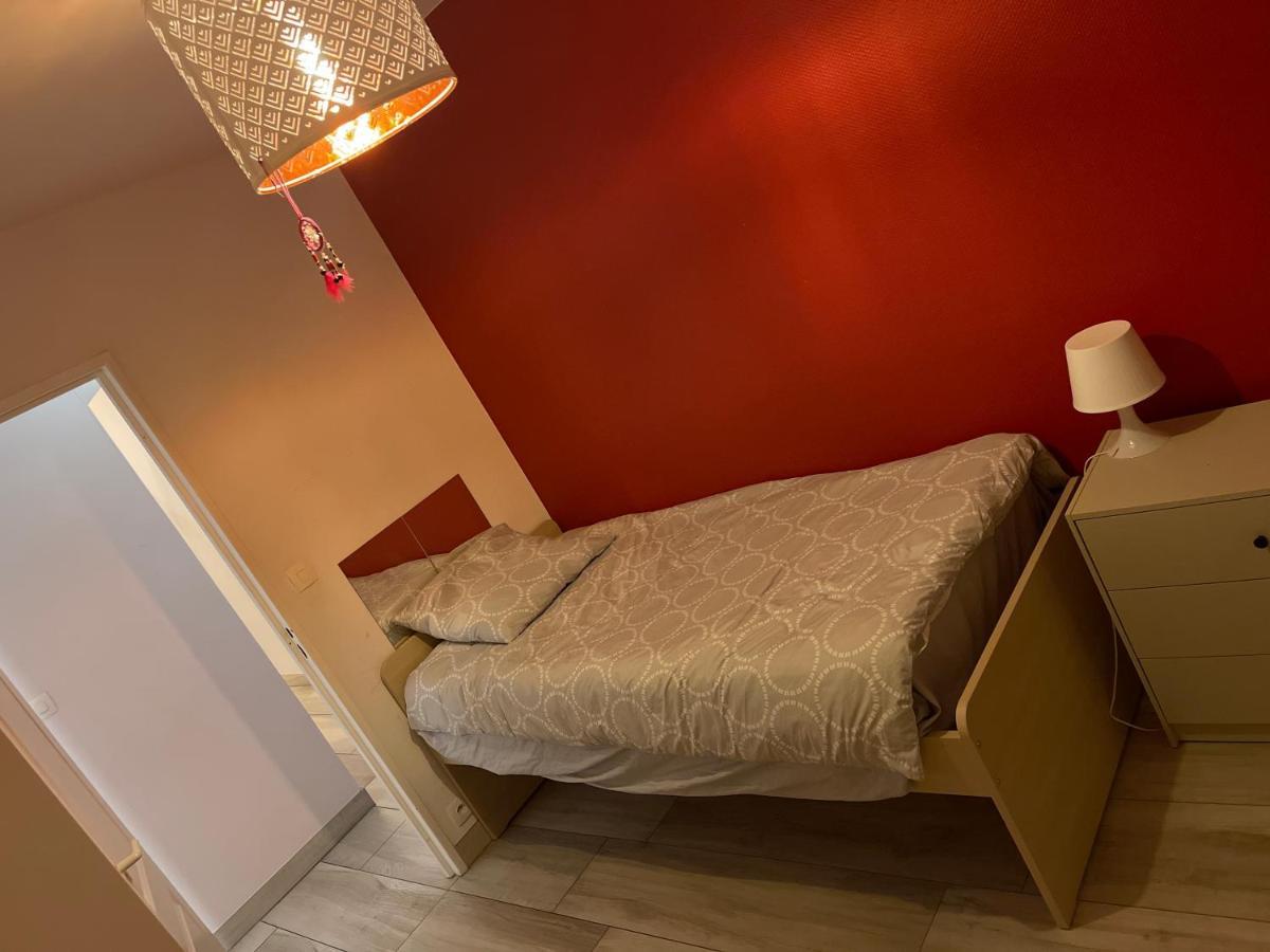 Superbe Appartement Avec Place De Parking Gratuit Strazburg Dış mekan fotoğraf